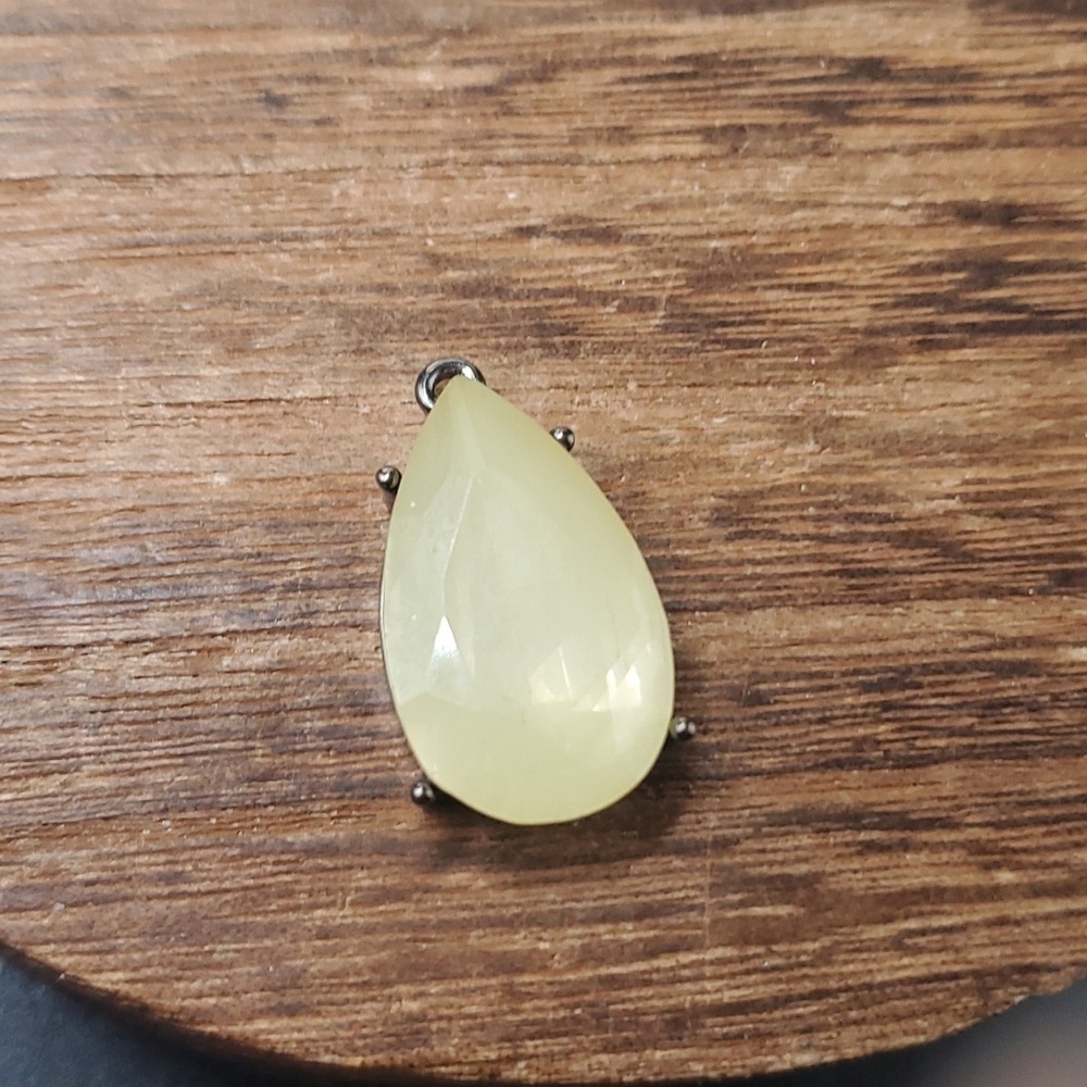 P208 lemon drop pendant‎